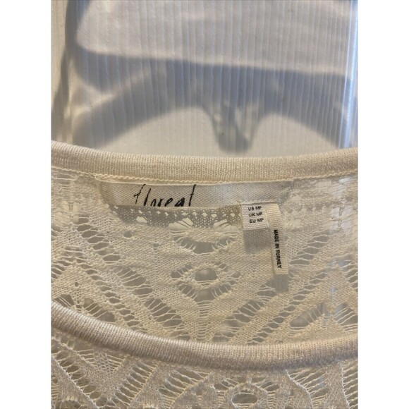 Floreat Dress Womens Medium Petite Ivory Lace Bell Sleeve Pleated Knit Midi - Picture 4 of 15